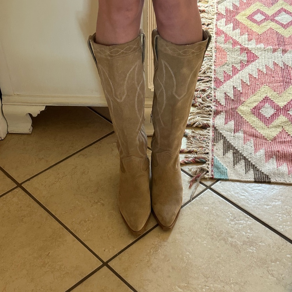 Steve Madden Beige Heeled Boots